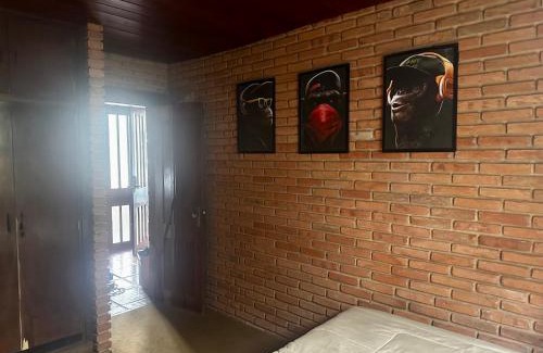 Botucatu House | Quarto privativo completo no Centro
