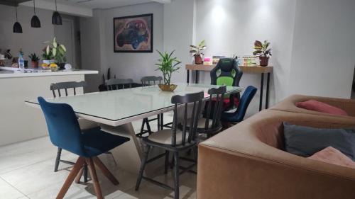 Centro Bed & Breakfast | Central Room in Cozy Homestay - Guest Rated 9.8/10