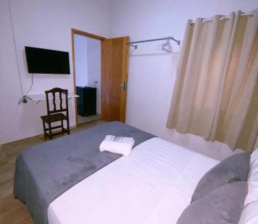 Itapira House | Private Room in the Heart of the City - Rated 10/10!