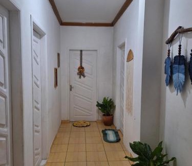 Alvorada House | Convenient Triple Room with Private Bathroom in Pousada