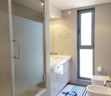 Sapataria House | Private Bath Rooms Near Malveira - Family-Friendly Comfort