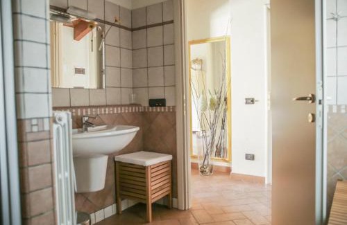 Quattro Castella Bed & Breakfast | Pet-Friendly Quattrocolli B&B with 9.3/10 Guest Rating