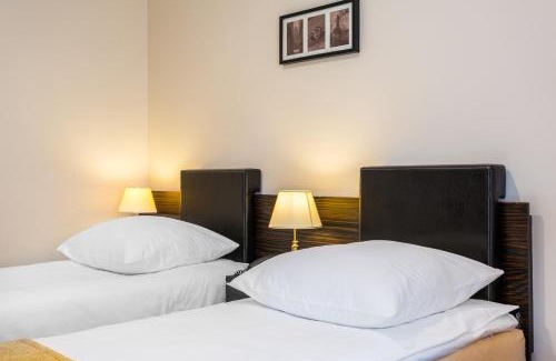 Wroclaw Old Town Hotel | Enjoy Qubus Hotel Wrocław: Pet-Friendly with Spa & Pool