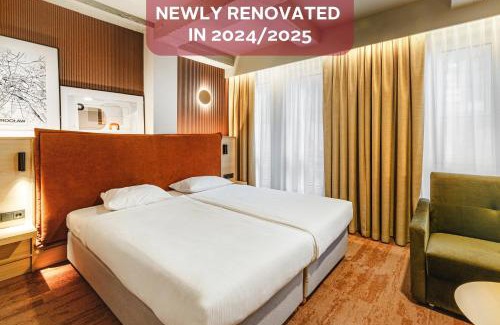 Wroclaw Old Town Hotel | Enjoy Qubus Hotel Wrocław: Pet-Friendly with Spa & Pool