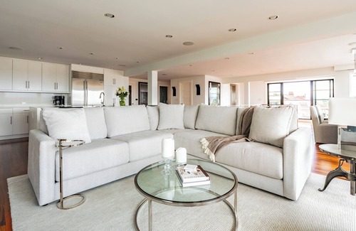 Queen Anne House | Queen Anne Executive Retreat, Skyline Views w/private gym, 7000 sqft