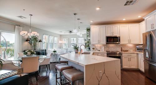 Ocotillo Apartment | Relaxing Queen Creek Condo with Pool & Hot Tub Access