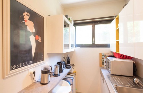 Ponte Tresa Apartment | Scenic Queen Lake View Hotel in Beautiful Ponte Tresa