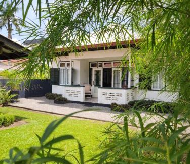 Paramaribo Apartment | Exceptional Queen Maxima by Prins Hendrik Suites Awaits