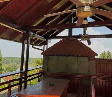 Aljmas House | Discover the Queen of Danube: Family and Pet-Friendly Stay