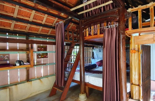 Son Trach House | Discover Comfort at Queen Ponaland Homestay