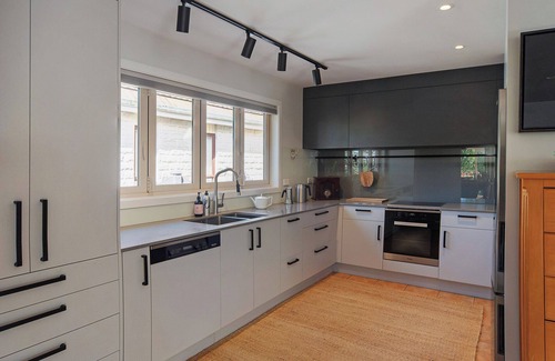 Nelson Villa | Queen's Garden Villa