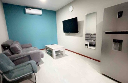 Paramaribo Apartment | Family-Friendly Queen's Apartment with Pool View - 10/10 Rating