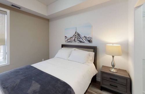 Hinton Apartment | Experience the Queen Suite at Creekstone - 10/10 Rated!