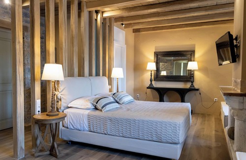 Itilo Hotel | Queen Suite with Panoramic Sea View | Akrolithi Guesthouse