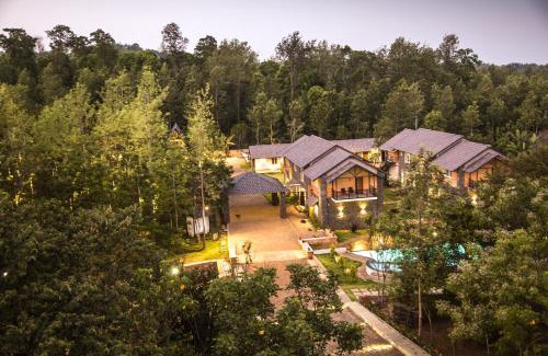 Yercaud Resort | Discover Queens Hotel at Yellow Lake Resorts & Spa, Yercaud