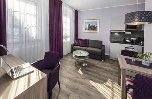 Rhens Apartment | Family-Friendly Queen Apartment at Haus Burgenheimat