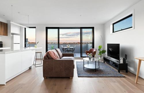 Moonee Ponds Apartment | Relaxing Queensview168 Apartments in Moonee Ponds