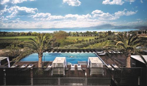 Lazise Hotel | Exquisite Quellenhof Luxury Resort Lazise with Ocean Views