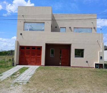 Quequen House | Oceanfront Bahia de los Vientos: Rated 10/10 by Guests