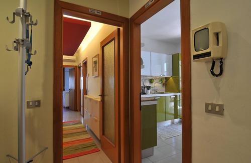 Lanciano Apartment | Querce Apartment: Bike-Friendly Retreat with Ocean Views
