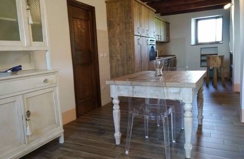 Santa Maria Nuova Villa | Spacious QUERCIA Apartment with Pool & Ocean Views