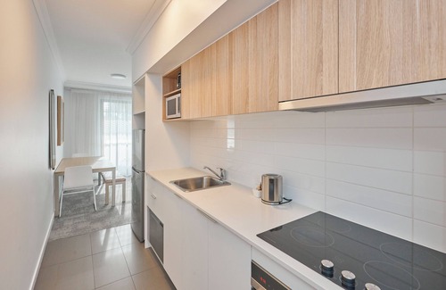 Cannon Hill Apartment | Premier Quest Cannon Hill: Family-Friendly with Ocean View