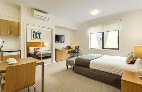 Frankston Apartment | Relax at Quest Frankston: Oceanfront Stay with Pool Access