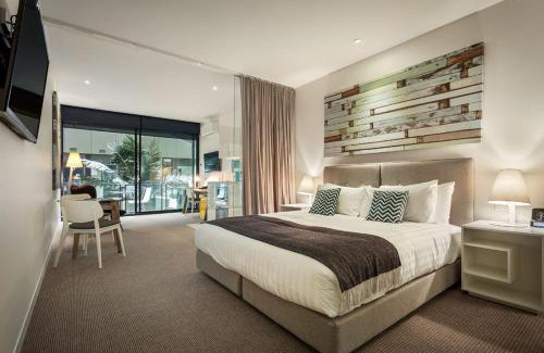 Frankston Apartment | Oceanfront Haven at Quest Frankston on the Bay - 5 Star Stay