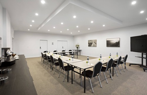 Goulburn Apartment | Discover Quest Goulburn: Top-Rated 4-Star Comfort Awaits