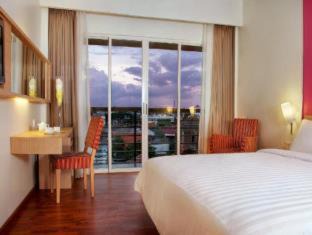 Semarang Hotel | Discover Comfort at Quest Hotel Simpang Lima - Semarang