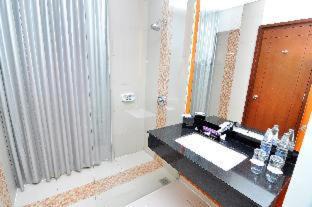 Semarang Hotel | Discover Comfort at Quest Hotel Simpang Lima - Semarang