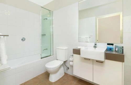 Maitland Apartment | Experience Quest Maitland: 5-Star Comfort & Family Amenities