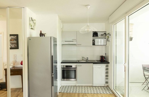 Bastide Apartment | Queyries: Family-Friendly 2-Bedroom Apartment with Spa