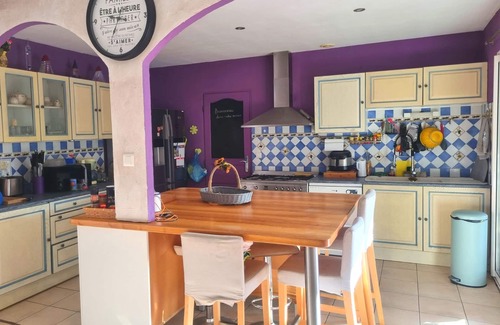 Saint-Julien-en-Saint-Alban House | Serene Villa Retreat in Ardèche with Family-Friendly Perks