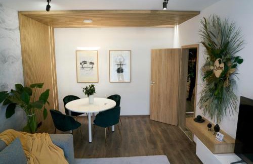 Tractorul Apartment | Quiboo #4 - Family-Friendly Stay with 9.9/10 Guest Rating