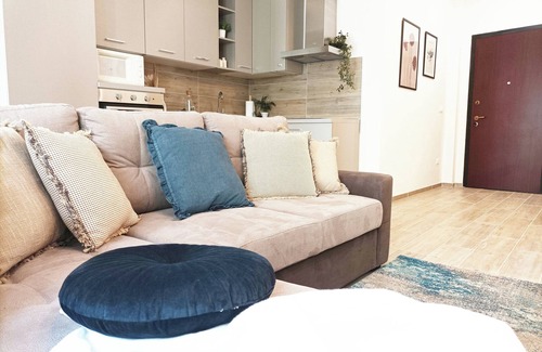 Rione Centro Apartment | Quick Home - Orchidea