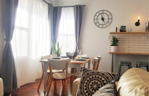 Geraldton House | Convenient Access to the City - Family-Friendly Hotel