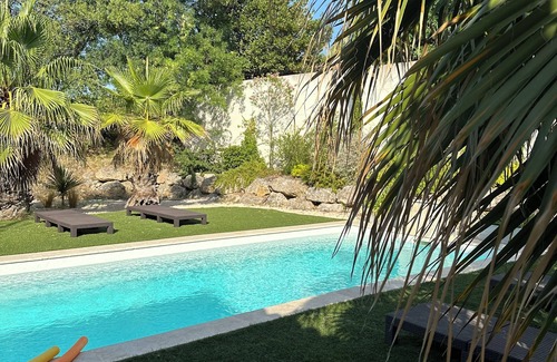 Castelnau-de-Guers Villa | Tranquil Villa with Pool Near Beaches and Scenic Lake