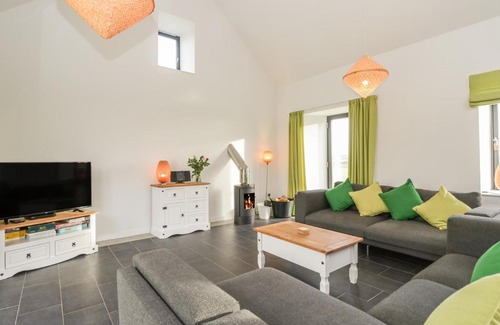 Rothesay House | Unmatched Comfort at Quien East (Spence Cottage) - 5 Stars