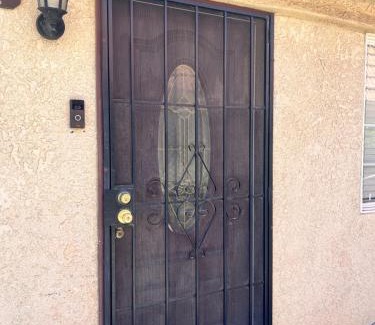Fresno Apartment | Cozy Condo Retreat with Free Parking for Family Stays