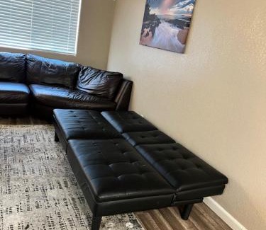 Fresno Apartment | Cozy Condo Retreat with Free Parking for Family Stays