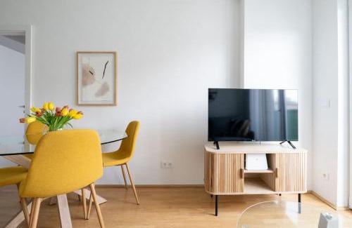 Favoriten Apartment | Tranquil HM Quiet 1BR Oasis with Child-Friendly Amenities