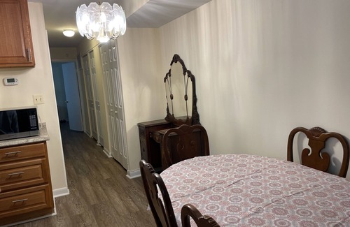 Medfield Apartment | Tranquil 2 Bedroom Condo Near Downtown - Emerald Elite