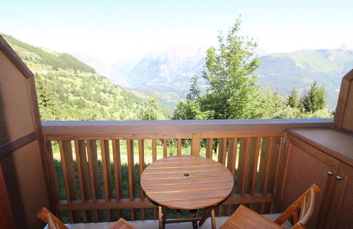 Auris Apartment | Cozy Apartment Auris for 3 with Kitchen and Spa Access