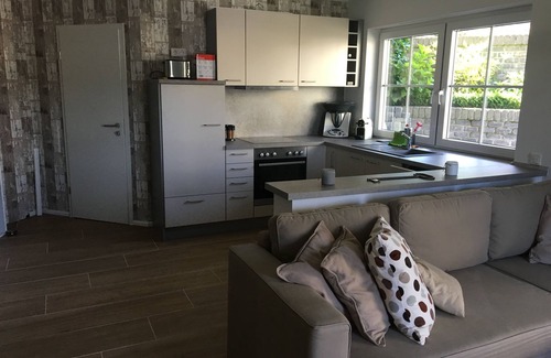 Bad Schwalbach Apartment | Tranquil 3-Star Apartment near LGS 2018 with Ocean View