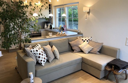 Bad Schwalbach Apartment | Tranquil 3-Star Apartment near LGS 2018 with Ocean View