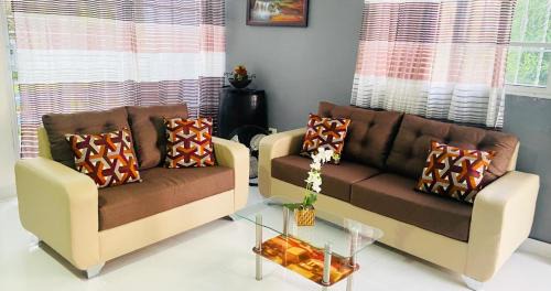 Residencial El Doral Apartment | Cozy Apartment Steps from the Beach with Excellent Internet