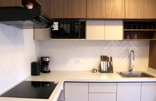Financial District Apartment | Quiet Amazing Loft