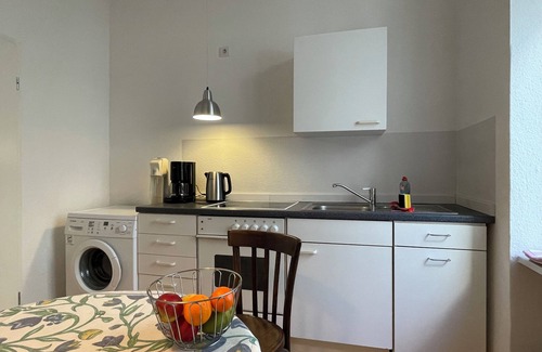 Mitte Apartment | Bright Apartment by Berlin-Spandau Canal - 9.8 Guest Rated