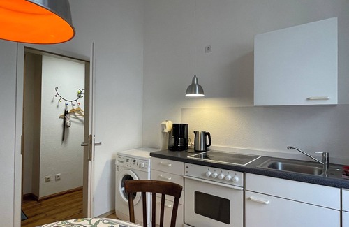 Mitte Apartment | Bright Apartment by Berlin-Spandau Canal - 9.8 Guest Rated